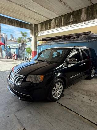 CHRYSLER TOWN & COUNTRY 3.6 LIMITED V6 24V GASOLINA 4P AUTOMÁTICO CHRYSLER TOWN & COUNTRY 3.6 LIMITED V6 24V GASOLINA 4P AUTOMÁTICO